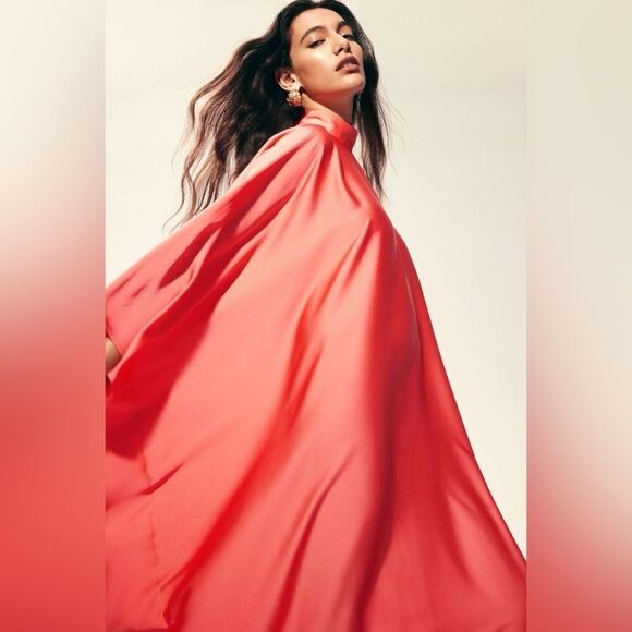 H&M Ramadan Modest Collection Satin Kaftan Dress - Picture 10 of 11